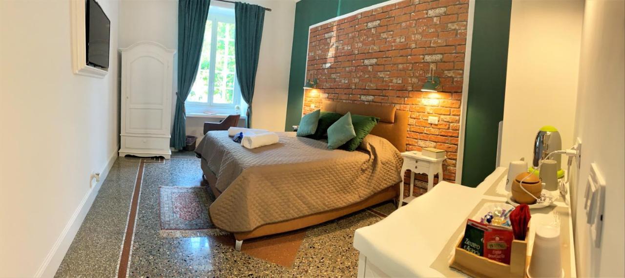 Deluxe King Room,1289091355:JPEG